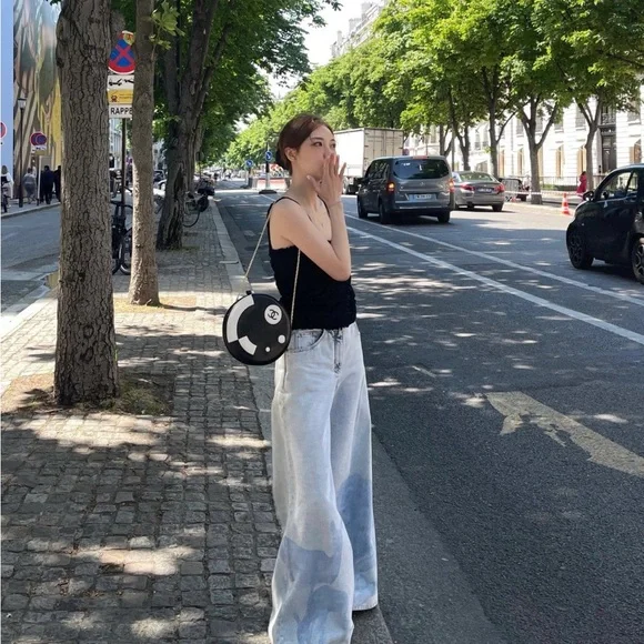 ❌sold❌🚩steal Authentic CHANEL Light Blue Flare Jeans with Animal Print - Picture 8 of 8